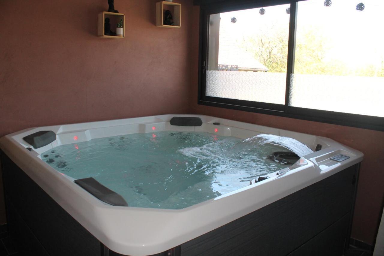 Mentque-Nortbecourt Happy & Relax Bed & Breakfast エクステリア 写真