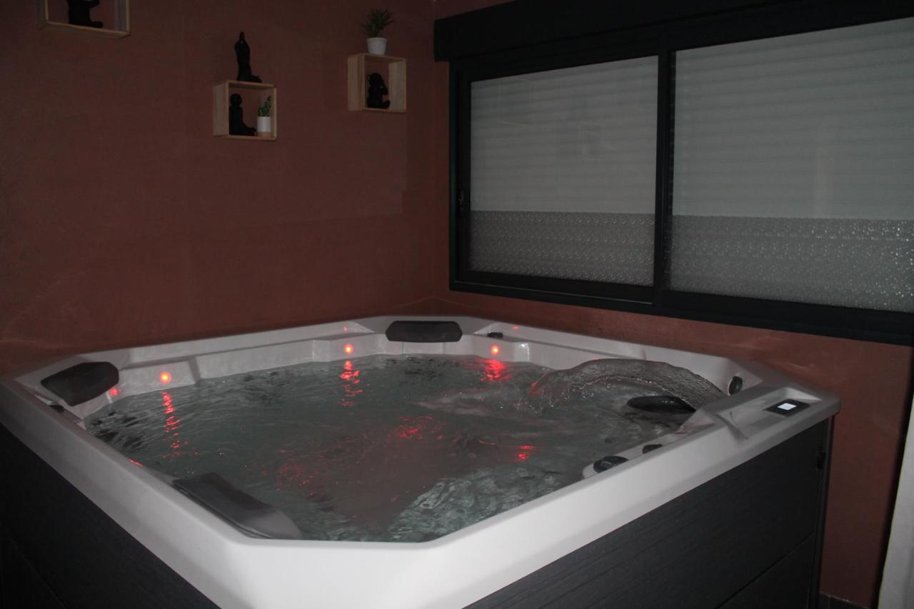 Mentque-Nortbecourt Happy & Relax Bed & Breakfast エクステリア 写真