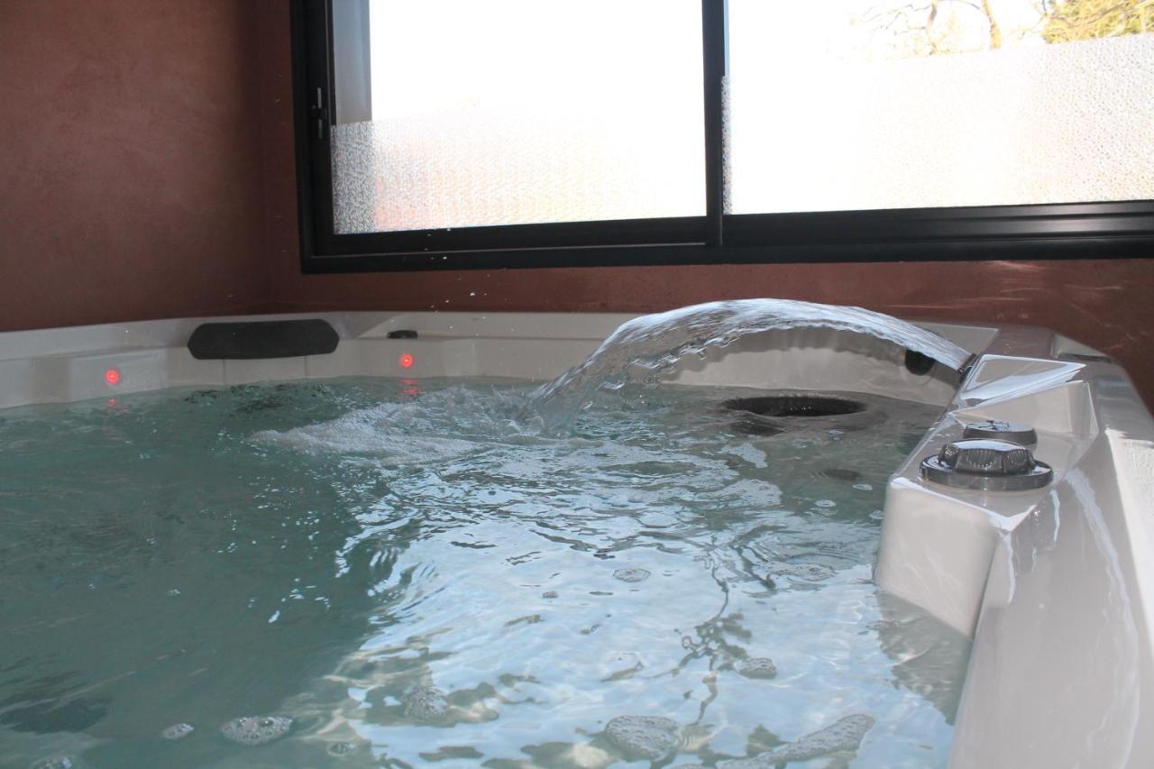 Mentque-Nortbecourt Happy & Relax Bed & Breakfast エクステリア 写真