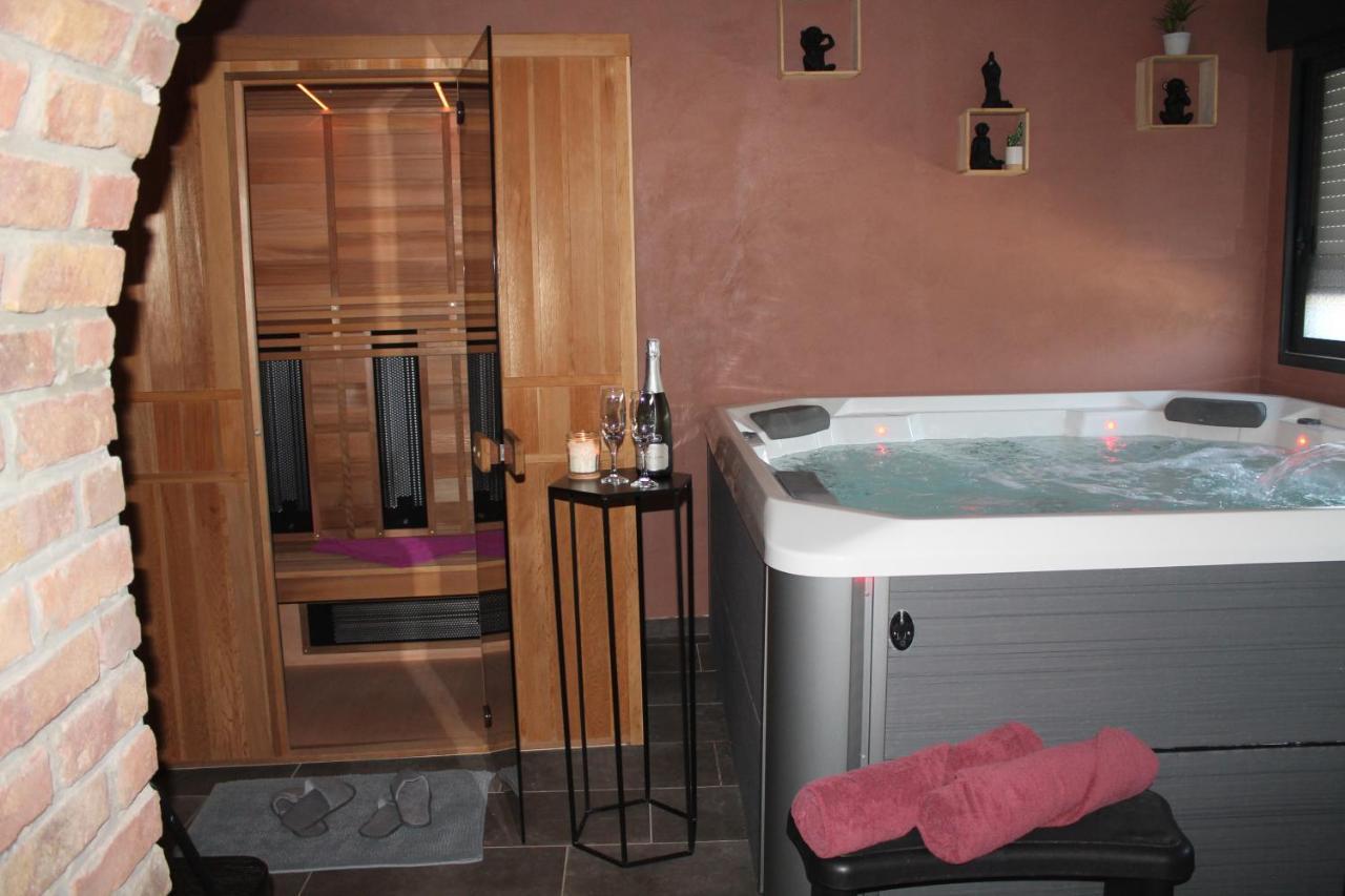 Mentque-Nortbecourt Happy & Relax Bed & Breakfast エクステリア 写真