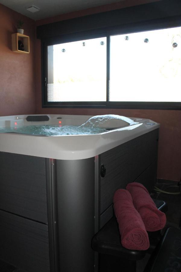 Mentque-Nortbecourt Happy & Relax Bed & Breakfast エクステリア 写真